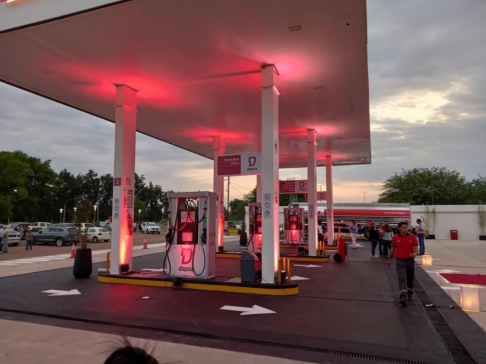 f84b379f-2ee7-4a73-a89a-d996effe38fc