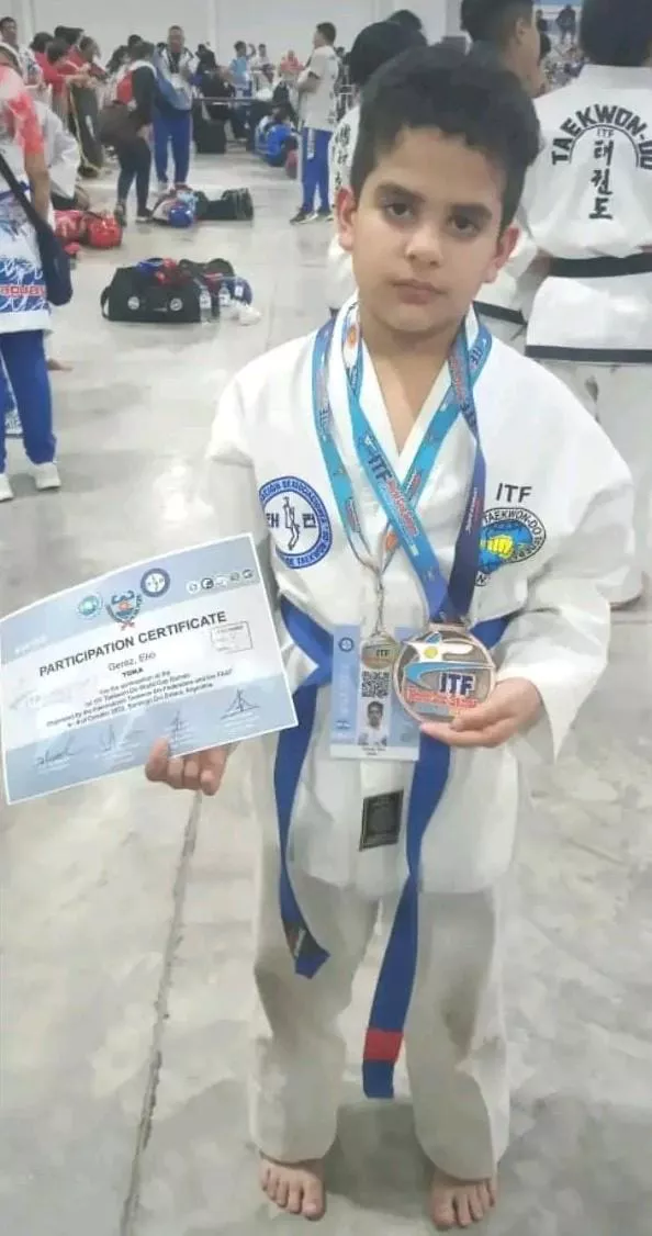 2f500be1-7f4d-4821-9b21-76446b7ccbbc