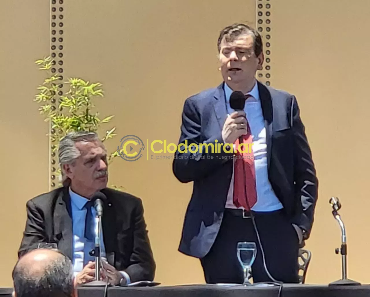 8b7b1220-bcd6-4ead-8ab8-e67c85cd9d48