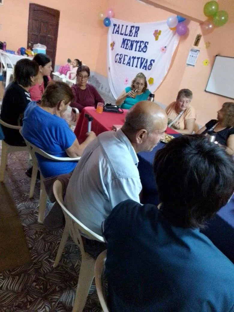 490657112_122222906906077538_6185539267679824077_n