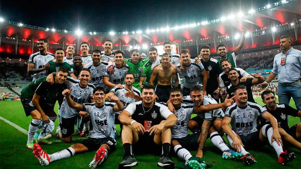 1010x567_central-cordoba-festejo-513874-002450