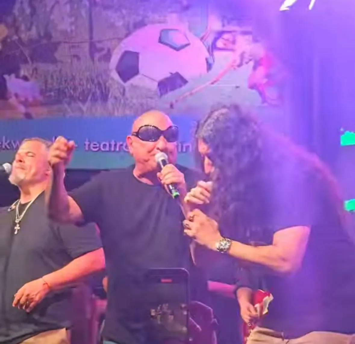 934ea9b2-a0c0-46aa-bace-e8fa8569fcbd