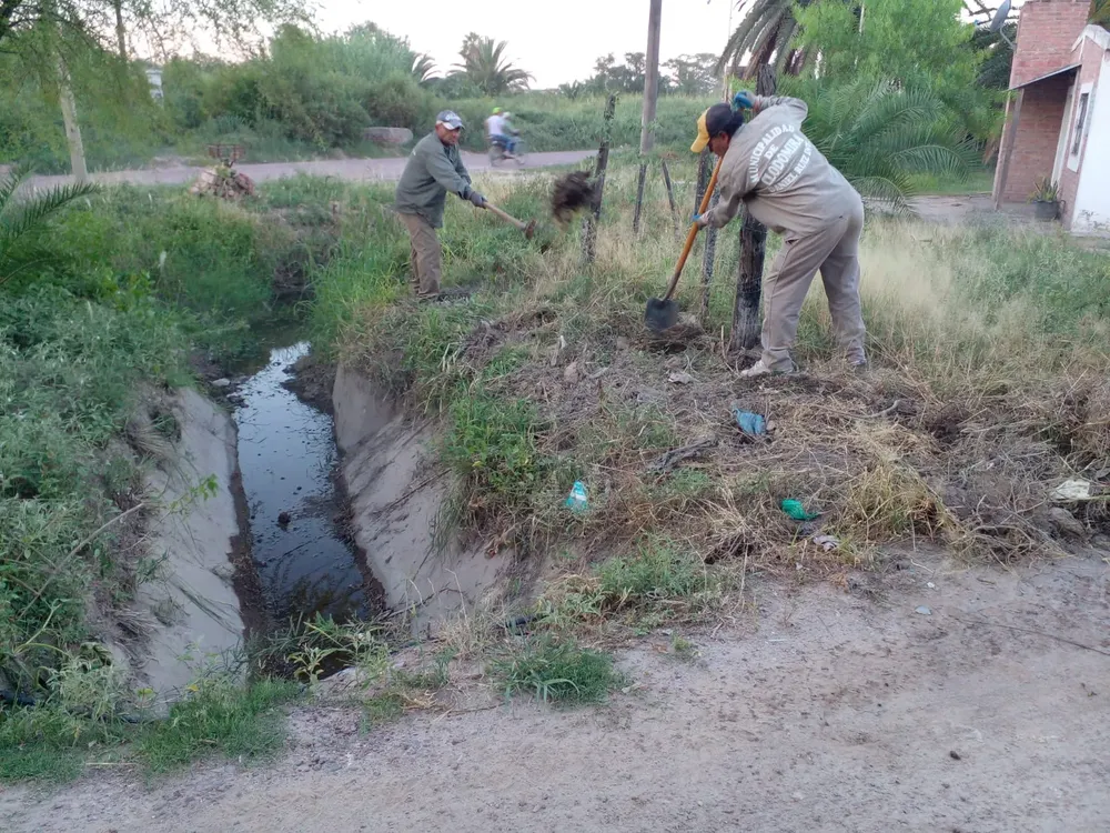 f9a944b7-fb87-4a97-8d2e-b3573dec2017