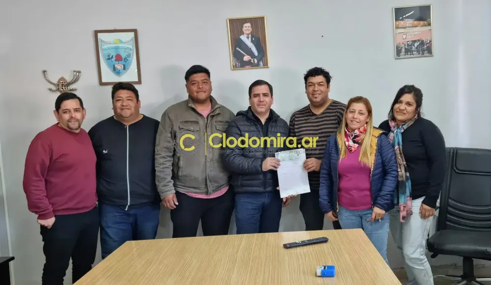 d5d771f9-94bb-43f3-9fbd-ec3618bc6c9a