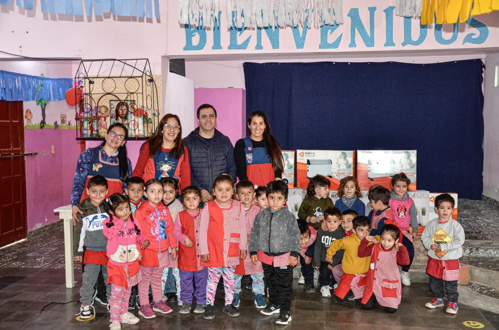 517584653_23955107007431068_5804043937080408090_n