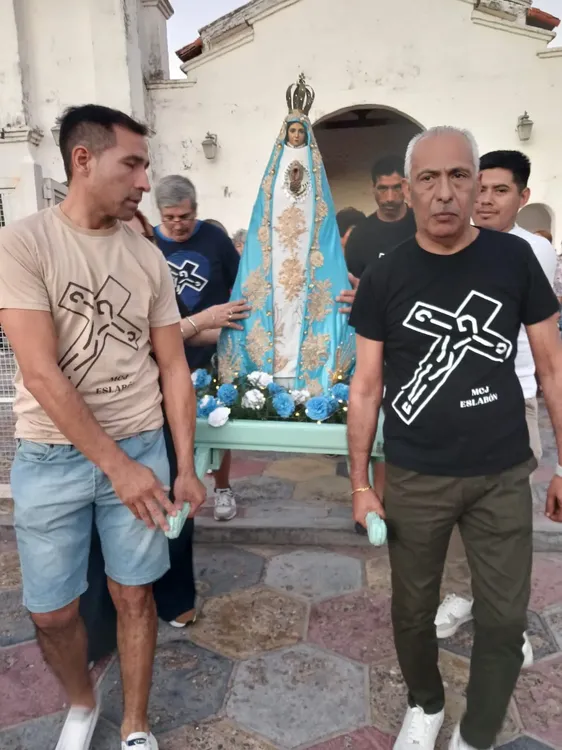 9ab93cb5-be88-44d0-aa05-ef3ff6c2aec0