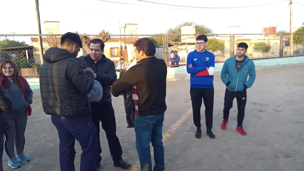 06d5def0-1942-43d0-a0bb-2f093f8c572b