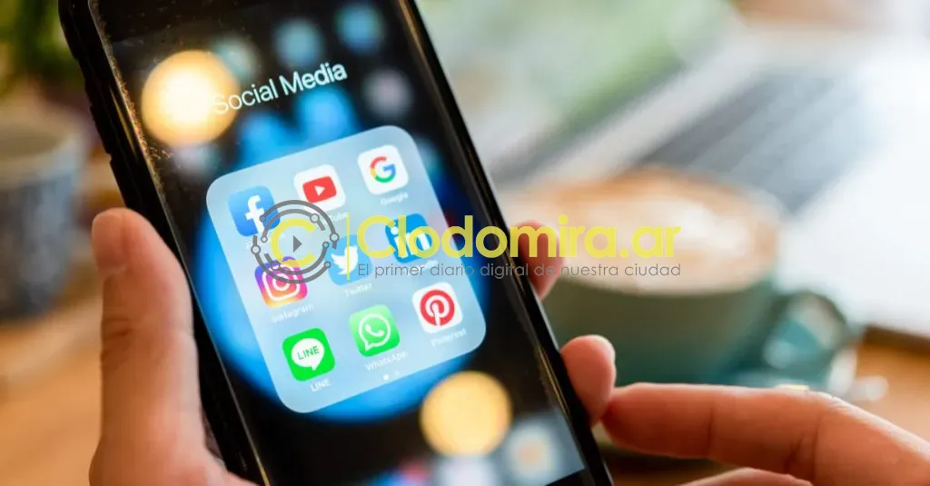 internet-redes-sociales-salud-mental-1024x535