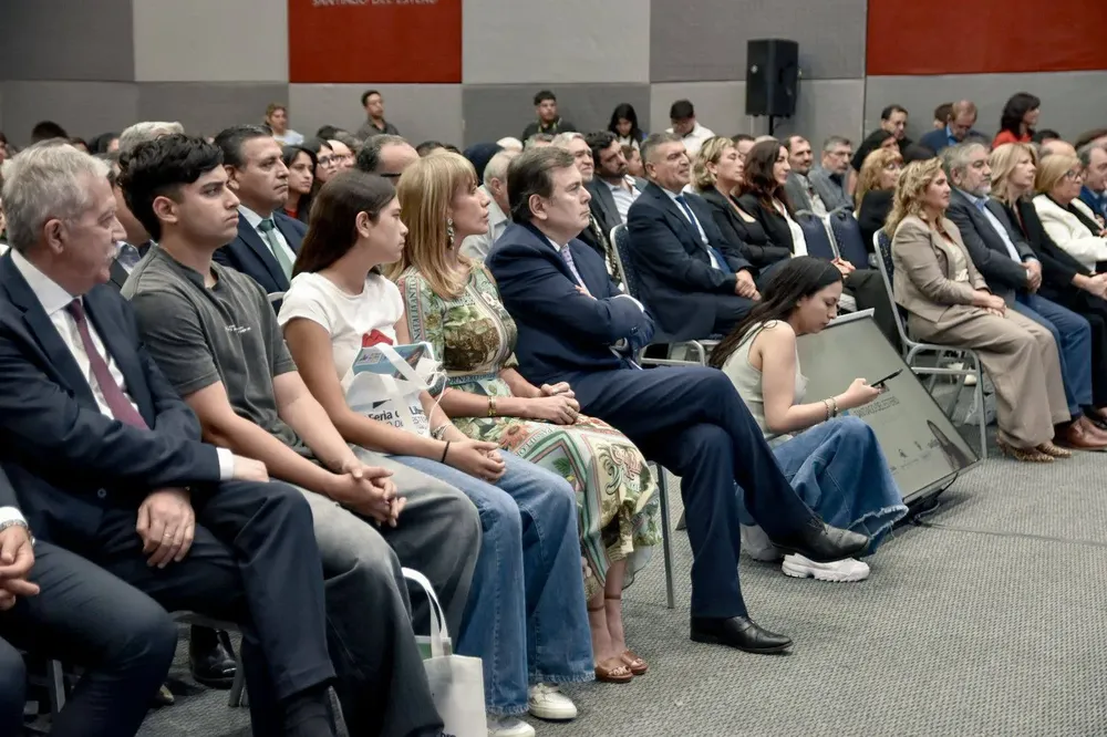 554101999_1338925780924052_8193668766719545518_n