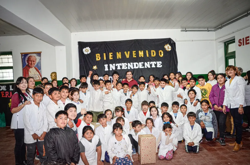 547437107_122178485576557025_169923139330912470_n